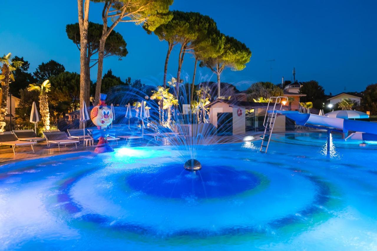 Mediterranee Family Hotel & Spa Bibione Buitenkant foto