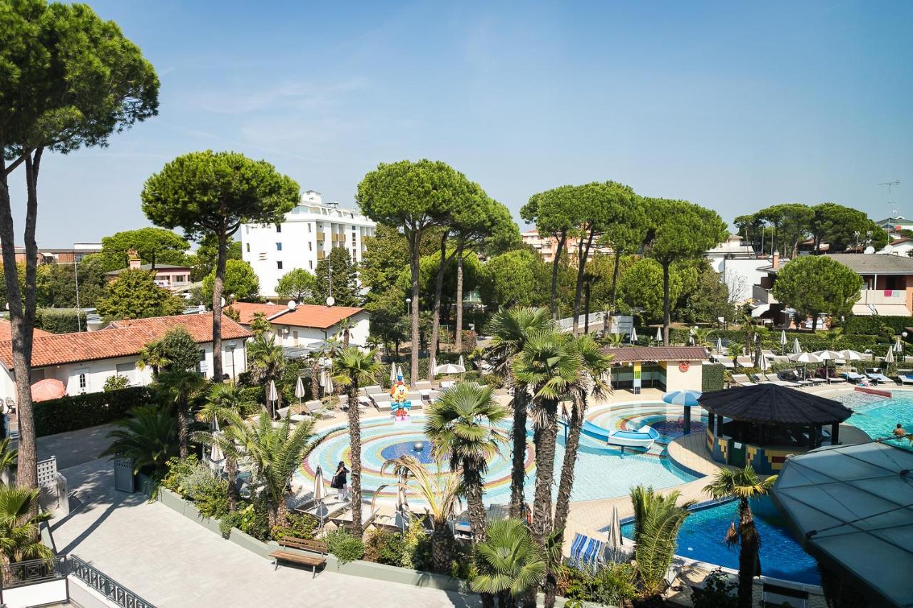 Mediterranee Family Hotel & Spa Bibione Buitenkant foto